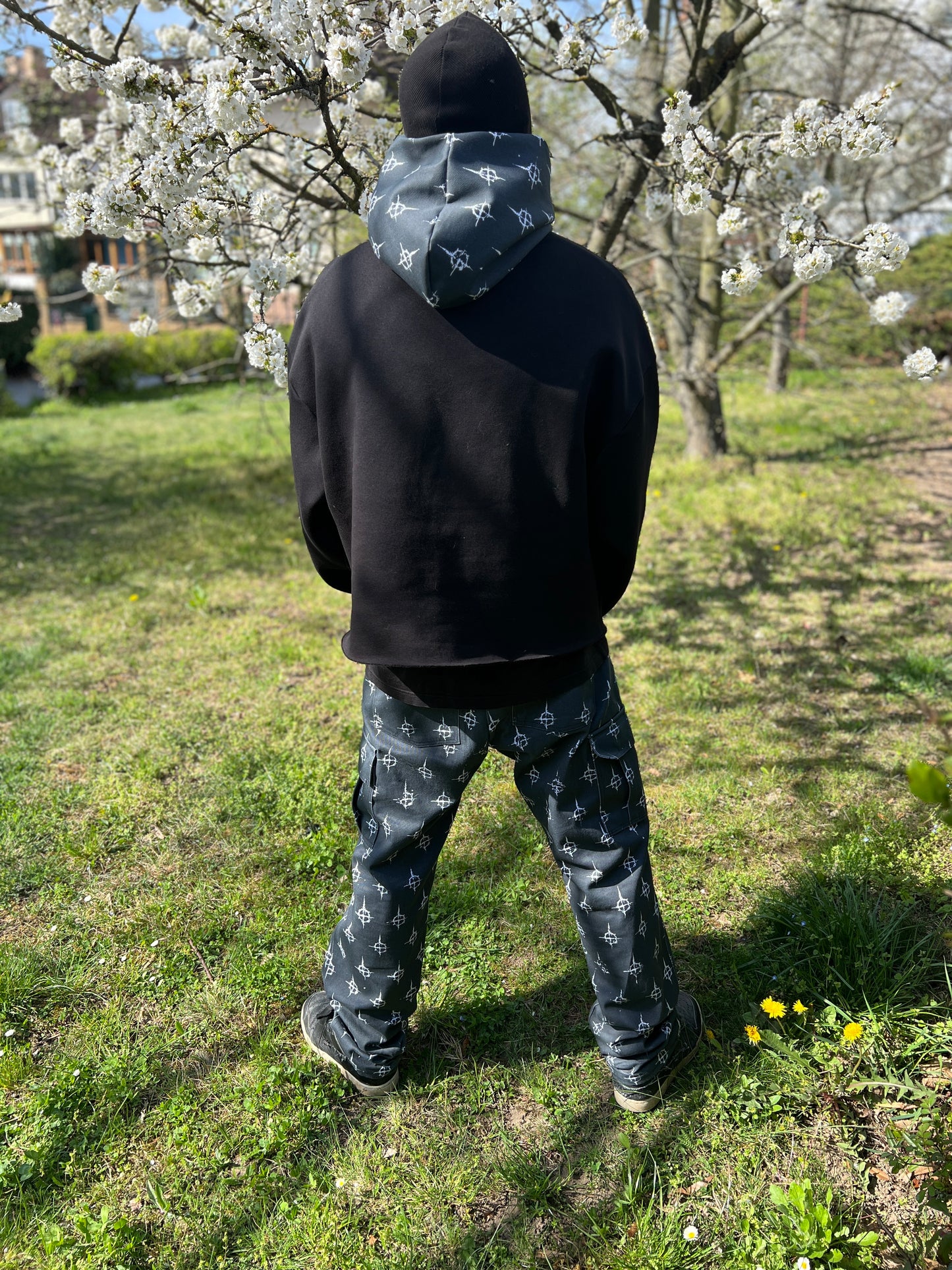 TARGET HOODIE - BIZARRO