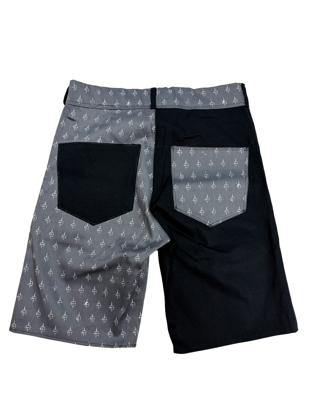 TWOFACE SHORTS